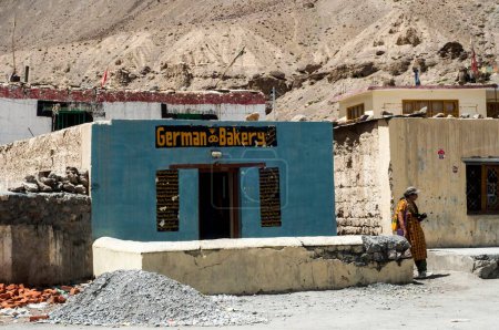 Téléchargez les photos : Boulangerie allemande Tabo Spiti Valley Himachal Pradesh Inde Asie - en image libre de droit