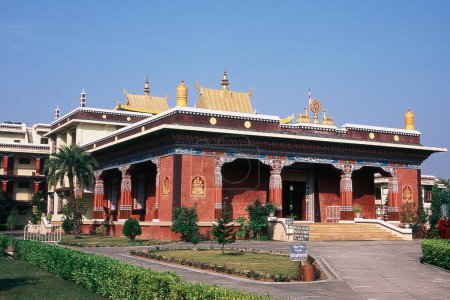 Téléchargez les photos : Vue de Shechen Tennyi Dargyeling, à Bodh Gaya, Bihar, Inde, Asie - en image libre de droit