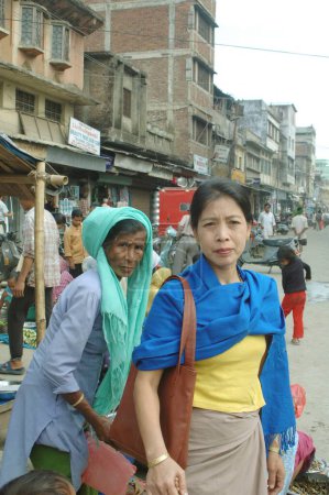 Téléchargez les photos : Khwairamband bazaar, marché aux femmes, Imphal, Manipur, Inde - en image libre de droit