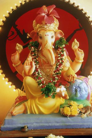 Téléchargez les photos : Festival Ganesh ganpati ; Procession de Dieu tête d'éléphant ; Bombay Mumbai ; Maharashtra ; Inde - en image libre de droit