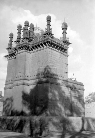 alte Laternenrutsche von Ibrahim Roza, Bijapur, Karnataka, Indien, Asien, 1900er Jahre