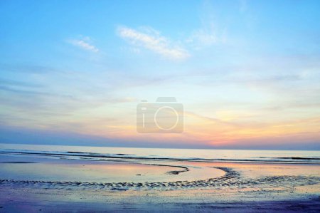 Foto de Puesta del sol, Playa del Bhagal, Valsad, Gujarat, India, Asia - Imagen libre de derechos