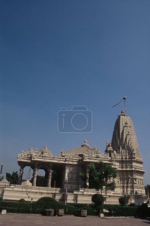 Außenansicht des Simandhar Swami Jain Tempels, Mehsana, Gujarat, Indien, Asien