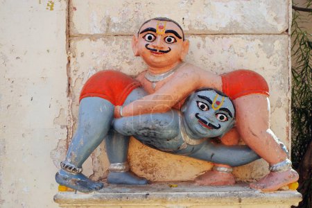 Foto de Estatua en templo swaminarayan, Idar, Sabarkantha, Gujarat, India - Imagen libre de derechos