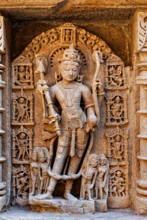 Foto de (No Sugerencias) - Dashavtar; Rani ki vav; paso bien; talla en piedra; Patan; Gujarat; India - Imagen libre de derechos