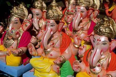 ídolo de lord ganesh (dios con cabeza de elefante); Ganesh ganpati Festival; mumbai bombay; maharashtra; india