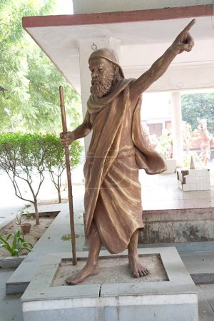 Photo for Sculpture sant ramvilas saheb, kabir chaura, varanasi, uttar pradesh, Asia, India - Royalty Free Image