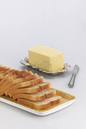 Scheiben braunes Brot und Butter, Indien