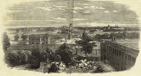 Foto de Pintura en miniatura, Lucknow fotografiada desde el Observatorio Lucknow fue la capital de Oudh, norte de la India Siglo XIX - Imagen libre de derechos