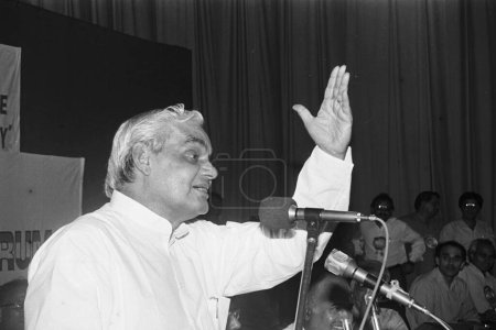Téléchargez les photos : Atal Bihari Vajpayee Ex-Premier ministre de l'Inde - en image libre de droit