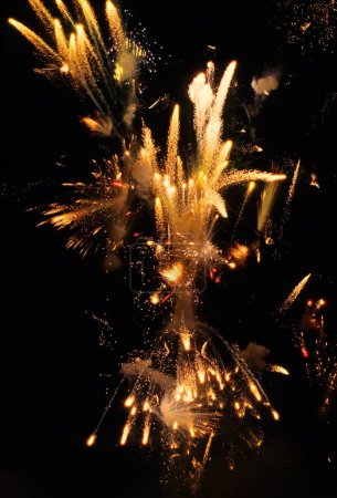 Foto de Fireworks Pooram Festival en Thrissur Trichur Kerala INDIA - Imagen libre de derechos