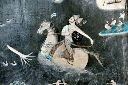Foto de Pintura mural rey cruzando río a caballo en chitrasala umaid mahal bundi rajasthan india Asia - Imagen libre de derechos