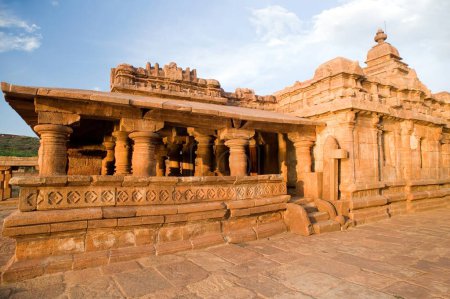 Téléchargez les photos : Temple Bhutanatha, Badami, Bagalkot, Karnataka, Inde - en image libre de droit