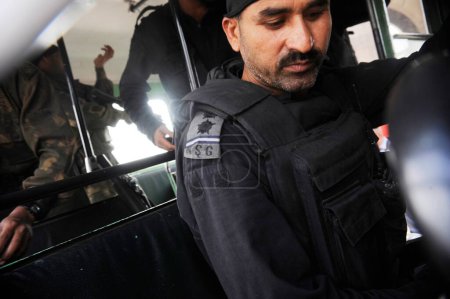 Foto de Comandos del NSG de la Guardia de Seguridad Nacional después de matar al terrorista Deccan Mujahedeen el 26 de noviembre de 2008 en Bombay Mumbai, Maharashtra, India - Imagen libre de derechos