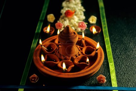 Foto de Festival Diwali deepawali, diseño de tarjetas diwali, lámpara de aceite - Imagen libre de derechos