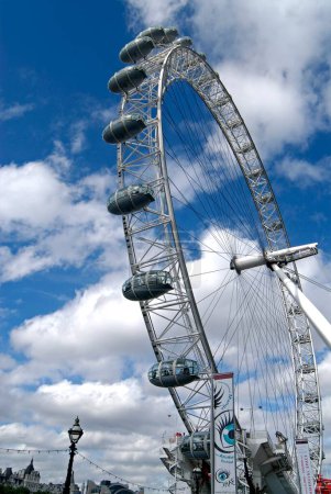 Foto de London Eye; Londres; Reino Unido Inglaterra - Imagen libre de derechos