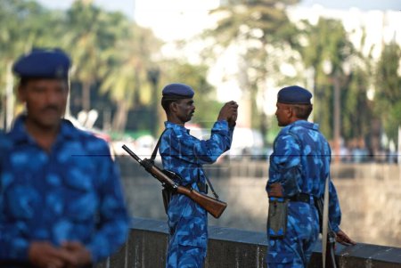 Téléchargez les photos : Des commandos des forces d'action rapide photographiés après un attentat terroriste perpétré par des moudjahidines du deccan à Bombay Mumbai, Maharashtra, Inde 2, décembre 2008 - en image libre de droit