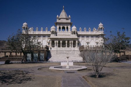 Denkmal von Jaswant Thada, in weißem Marmor, Jodhpur, Rajasthan, Indien