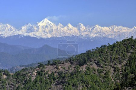 Foto de Panchachuli picos de himalaya uttarakhand India Asia - Imagen libre de derechos