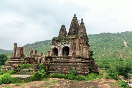 Ruinas abandonadas del templo, Bhangarh, Rajgarh, Alwar, Rajasthan, India, Asia