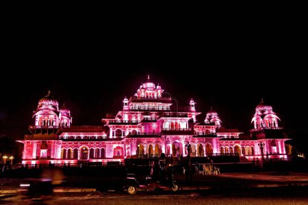 Foto de Iluminación nocturna, Albert Hall Museum, Jaipur, Rajastán, India, Asia - Imagen libre de derechos