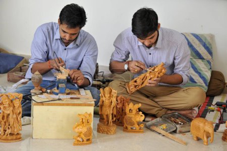Téléchargez les photos : Mohit jangid rohit jangid carving, jaipur, rajasthan, Asie, Inde - en image libre de droit