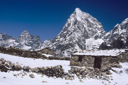 Foto de Dingboche a thukla, Everest trek, Nepal - Imagen libre de derechos