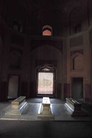 Burial chambers in Humayun's tomb built in 1570 , Delhi , India UNESCO World Heritage Site