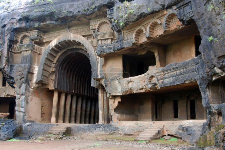 Téléchargez les photos : Grottes de Bhaja Lonavala ; Maharashtra ; Inde - en image libre de droit