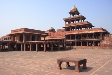 Panch Mahal en Fatehpur Sikri construido durante la segunda mitad del siglo XVI hecho de piedra arenisca roja; capital del imperio mogol; Agra; Uttar Pradesh; India Patrimonio de la Humanidad por la UNESCO