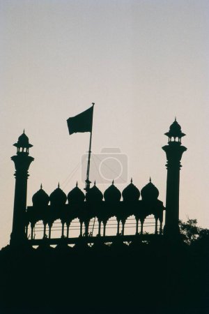 Foto de Vista exterior del fuerte rojo silueta, Delhi, India, Asia - Imagen libre de derechos
