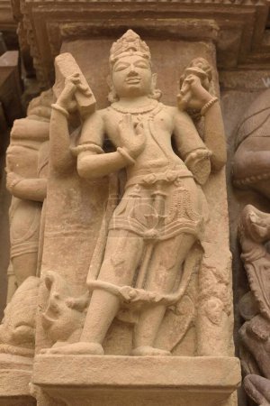 Téléchargez les photos : Statue de dieu Temple de Lakshmana, Khajuraho, Madhya Pradesh, Inde, Asie - en image libre de droit