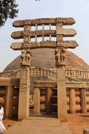 Téléchargez les photos : Sanchi stupa, madhya pradesh, Inde, Asie - en image libre de droit