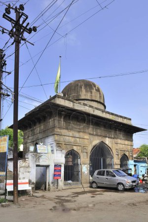 Téléchargez les photos : Do boti chira masjid at ahmadnagar Maharashtra India Asia - en image libre de droit