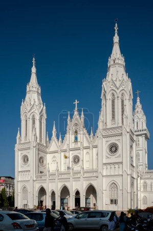 Téléchargez les photos : Notre-Dame des dolours syro malabar basilique, kerala, Inde, Asie - en image libre de droit