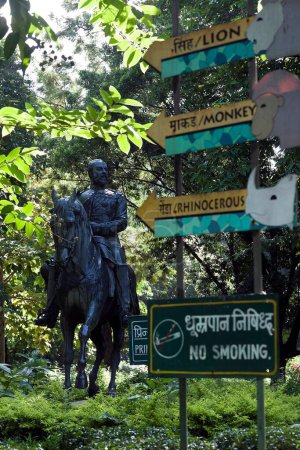 Statue von König Edward VII. Prinz auf Veermata Jijabai Bhosale Udyan Mumbai Maharashtra Indien Asien September 2012