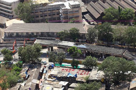 Vista aérea de los trabajos de sobrevuelo de Lalbaug en Bombay Mumbai, Maharashtra, India 