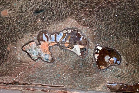 Téléchargez les photos : Fresque ruinée dans la grotte Ellora 32 ; Aurangabad ; Maharashtra ; Inde - en image libre de droit