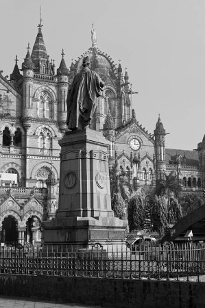 Téléchargez les photos : Victoria Terminus Gare Mumbai Maharashtra Inde Asie déc 2011 - en image libre de droit