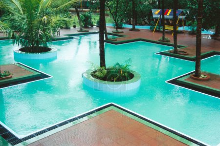 Vue aérienne de la piscine, Water Resort, Virar, Thane, Maharashtra, Inde