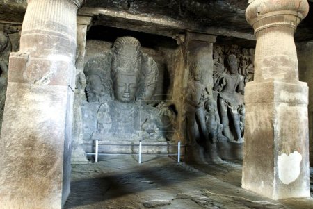Grottes d'Elephanta ; Bombay Mumbai ; Maharashtra ; Inde