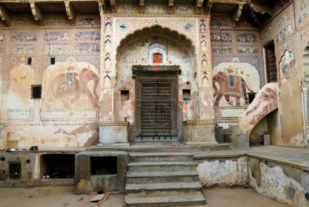 Door of Haveli or mansion ; Shekhawati ; Rajasthan ; India