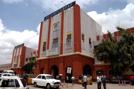 Téléchargez les photos : Gare de Secunderabad, Secunderabad, Andhra Pradesh, Inde - en image libre de droit