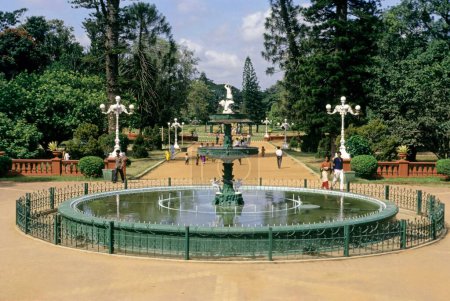 Téléchargez les photos : Jardins de Lalbagh, Bangalore, Karnataka, Inde - en image libre de droit