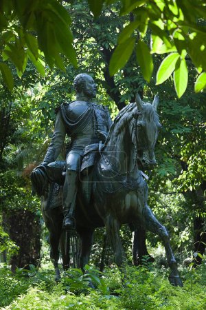 Statue du roi Édouard VII Prince à Veermata Jijabai Bhosale Udyan Mumbai Maharashtra Inde Asie Sept 2012