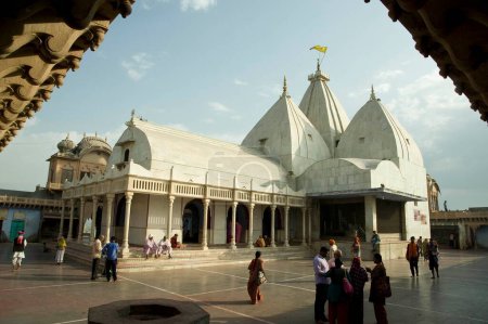 Téléchargez les photos : Temple nandgaon, mathura, uttar pradesh, Inde, Asie - en image libre de droit