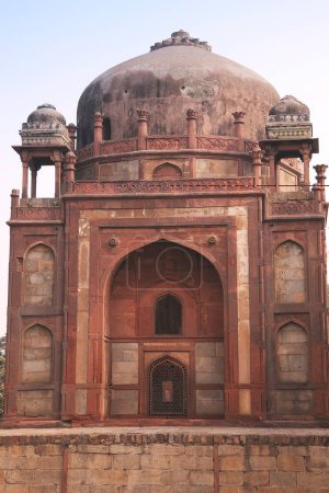 Nai ka makbara barber tomb inside Humayun tomb ; Delhi ; India