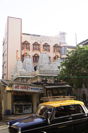 Foto de Shri shankeshwar parshwanath jain derasar temple, August kranti marg, Grant Road, Bombay Mumbai, Maharashtra, India - Imagen libre de derechos