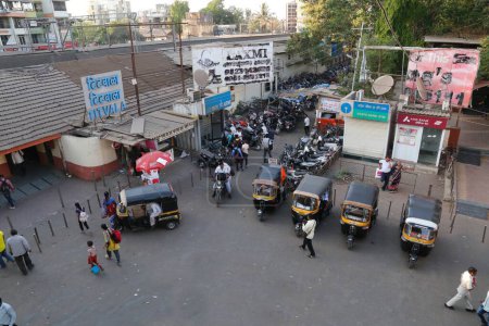 Téléchargez les photos : Titwala gare, thane, maharashtra, Inde, Asie - en image libre de droit