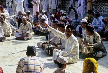 Téléchargez les photos : Kawali à dargha ajmer, rajasthan, Inde - en image libre de droit